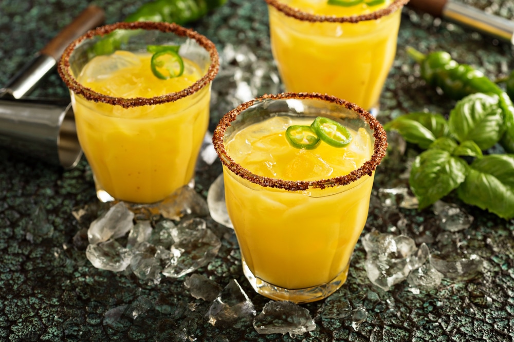 Refreshing Spicy Mango Margaritas With Hot Pepper